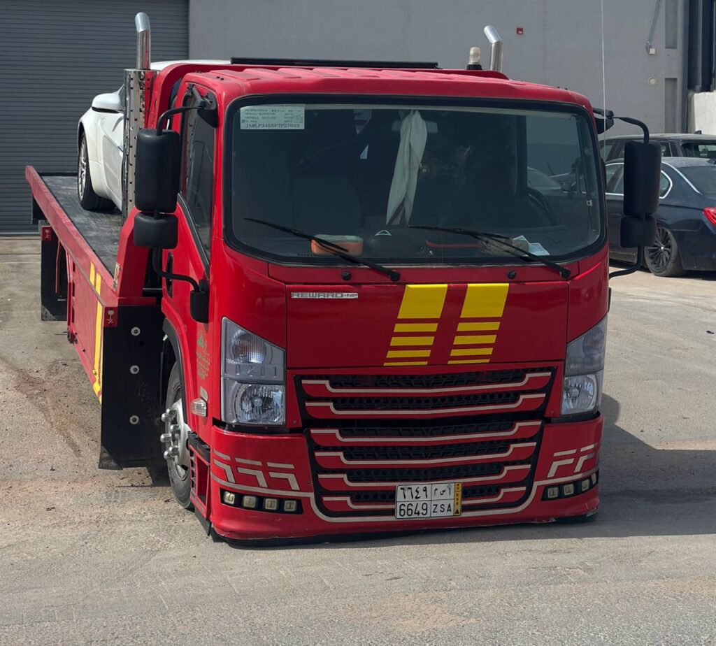 سطحة هيدروليك لنقل السيارات