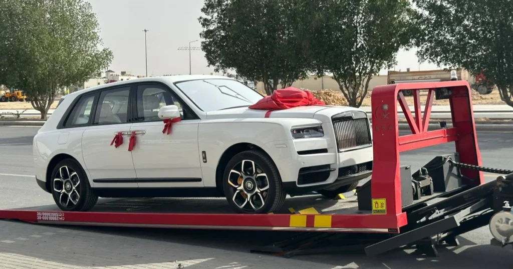 سطحة سحب سيارات الحوادث في حي العارض 24 ساعة
